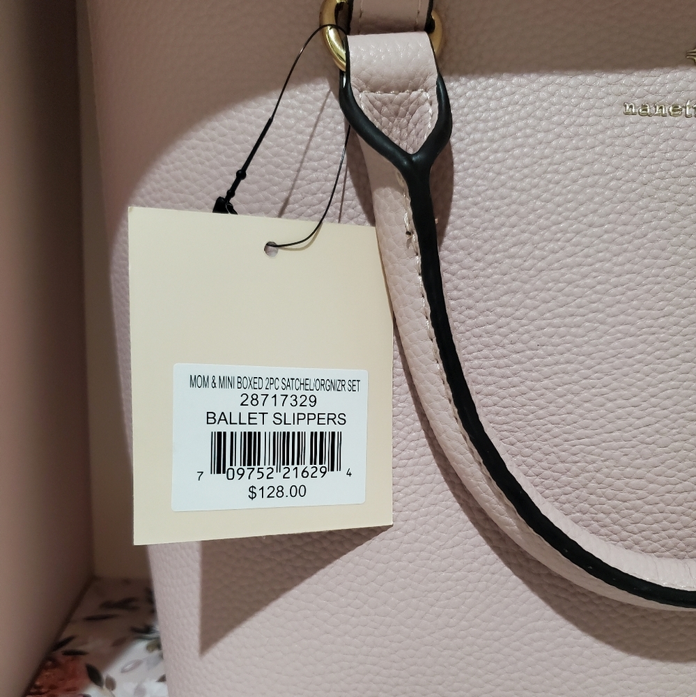 ❌️SOLD❌️Nanette Lepore Matching Handbag Set For Mom and Her Mini - Picture 5 of 6